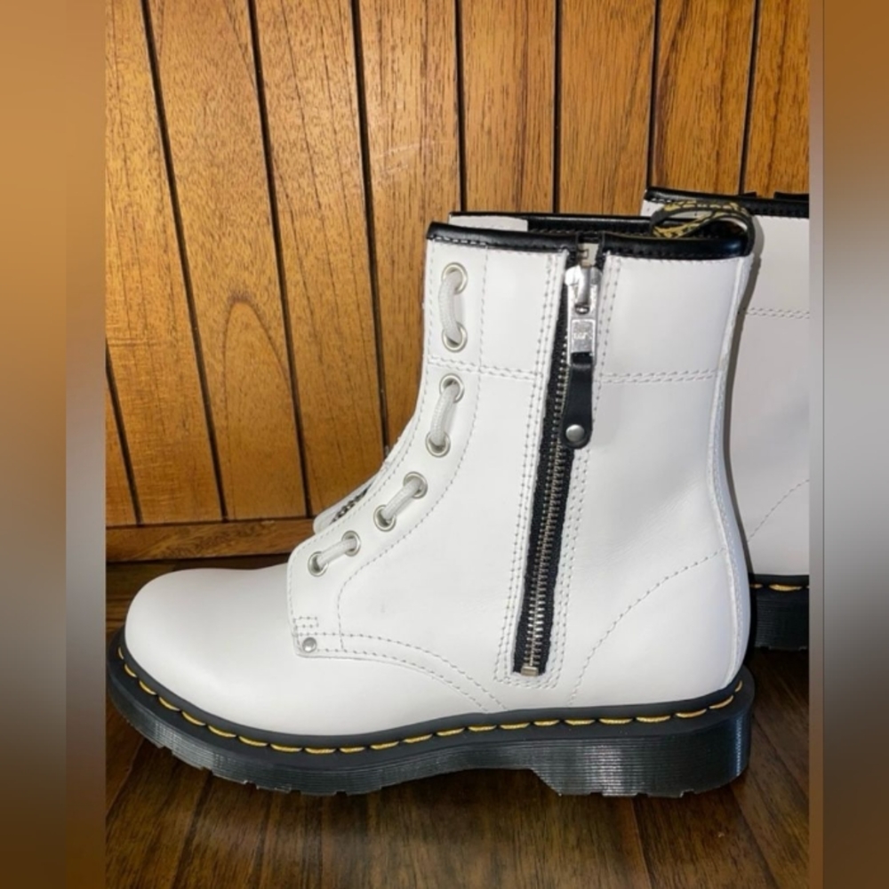 NEW Dr Martens Women's 1460 Twin Zip Leather Lace Up Boots size 8L 7M - Picture 1 of 10